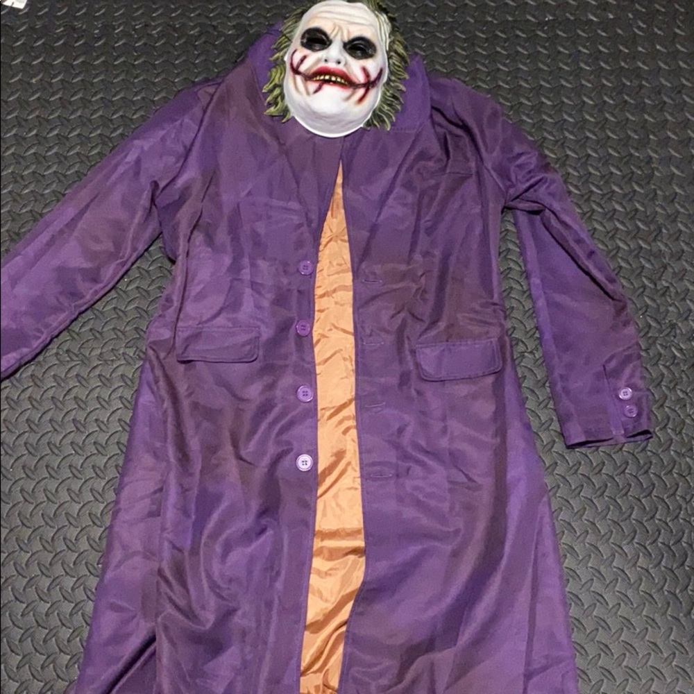 The Dark Night Trilogy Joker Costume
